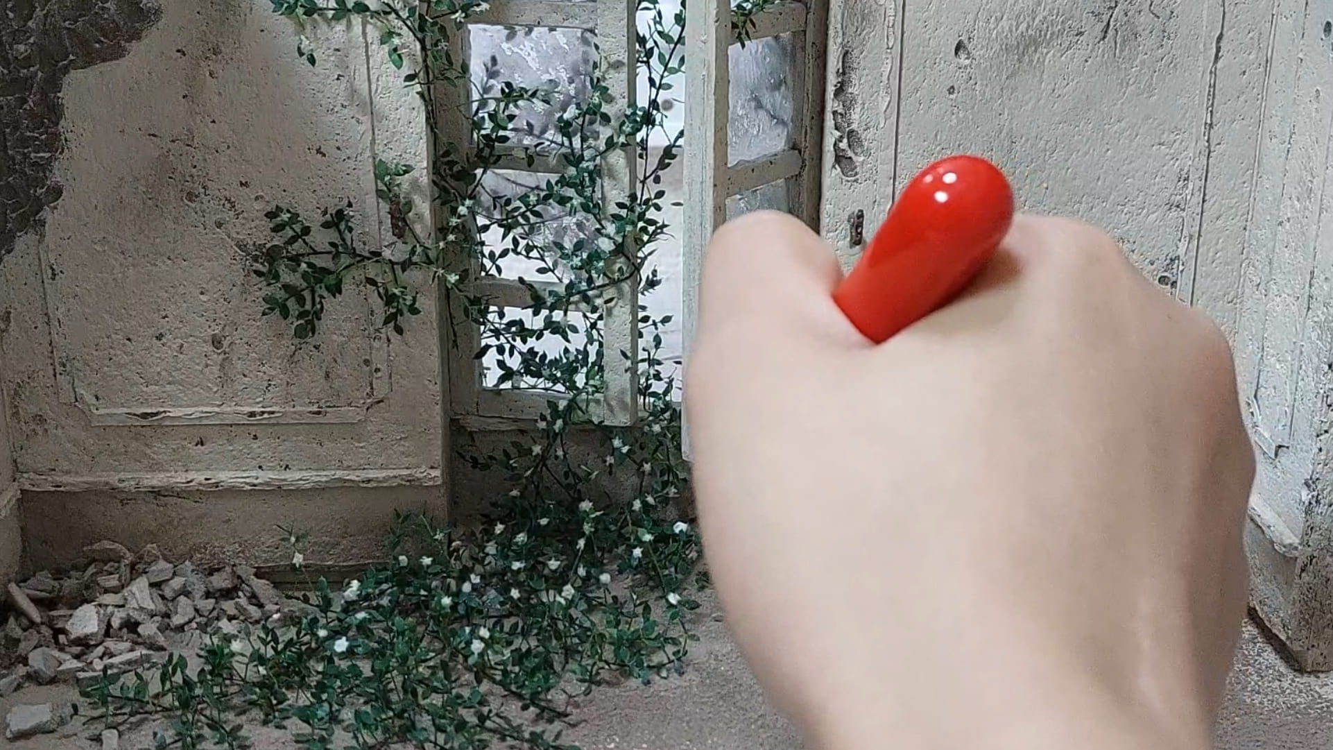 廃墟のジオラマを自作してみた【書道用半紙で葉っぱを大量生産編